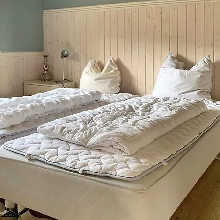 8 Person In Rodby-by Traum Feriehus *